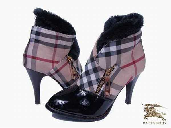 chaussures burberry bébé